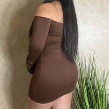 Load image into Gallery viewer, Belen Off The Shoulder Dress (brown)
